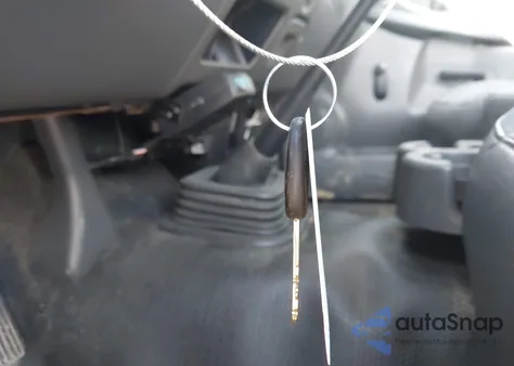 2006 Chevrolet Silverado 1500 Work Truck z USA, uszkodzony, nr VIN 3GCEC14X56G188660